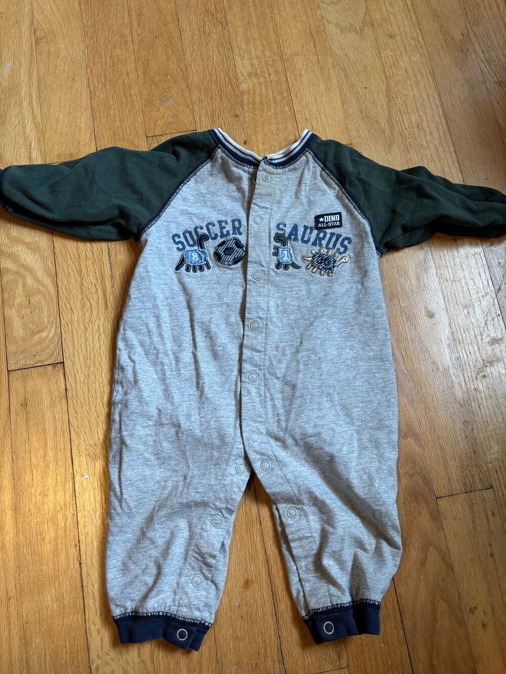 Carter's 9M Long-Sleeve Footless Romper, Heather Gray & Green Raglan